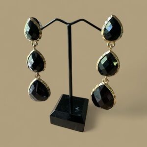 Amrita Singh Black Triple-Drop Earrings – Bold Glam Faceted Statement Chic NWOT